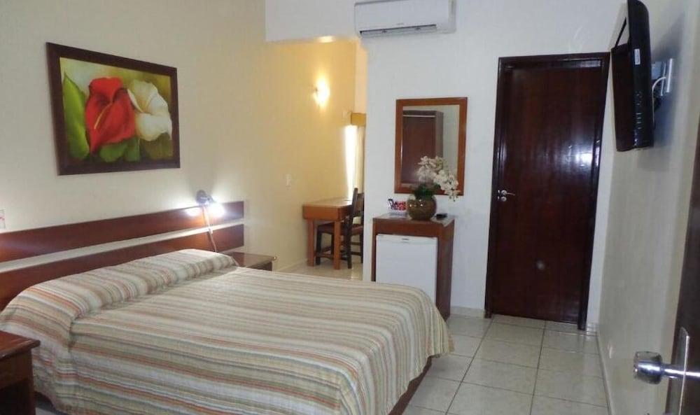 Foz Presidente Economic Hotel Foz do Iguaçu Extérieur photo